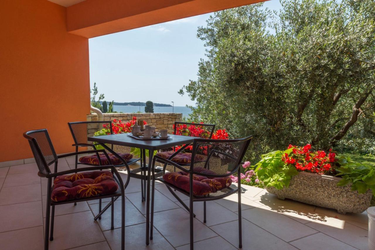 Veruda Apartments Petra Near Beach מראה חיצוני תמונה